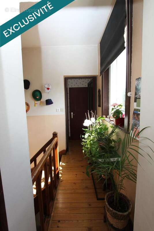 Photo 5 - Maison à BRON