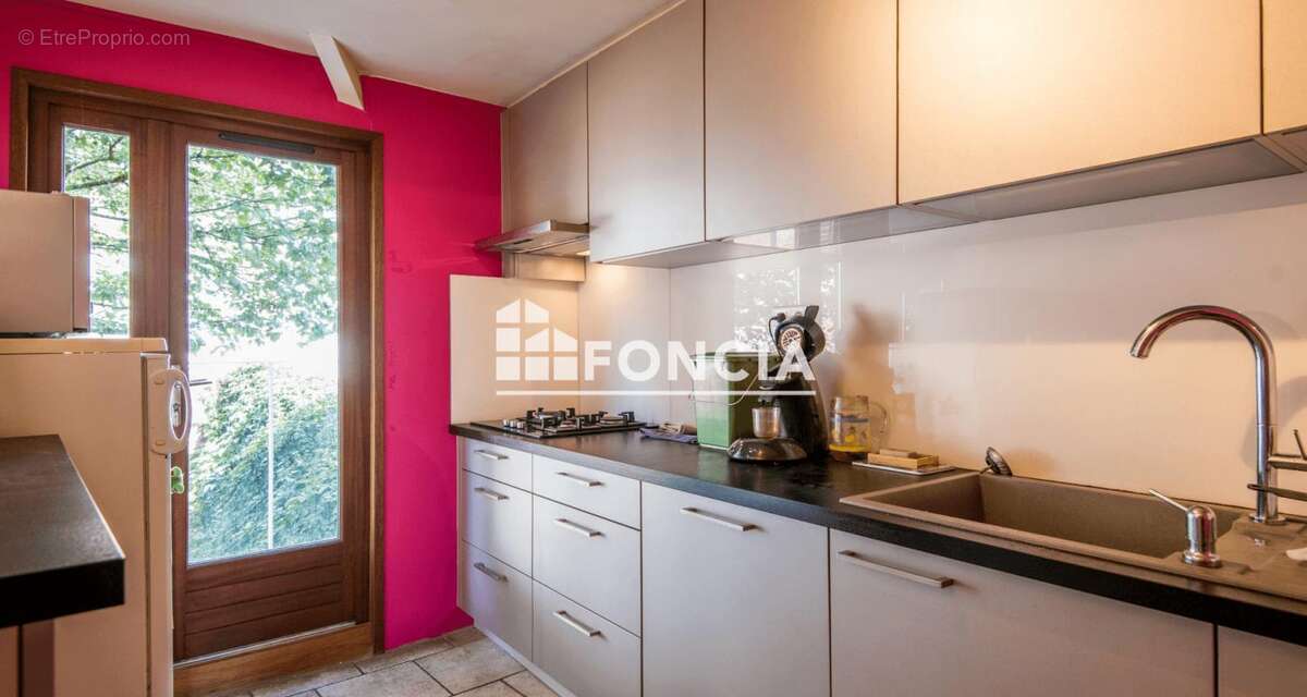 Maison à MARCILLAC-VALLON