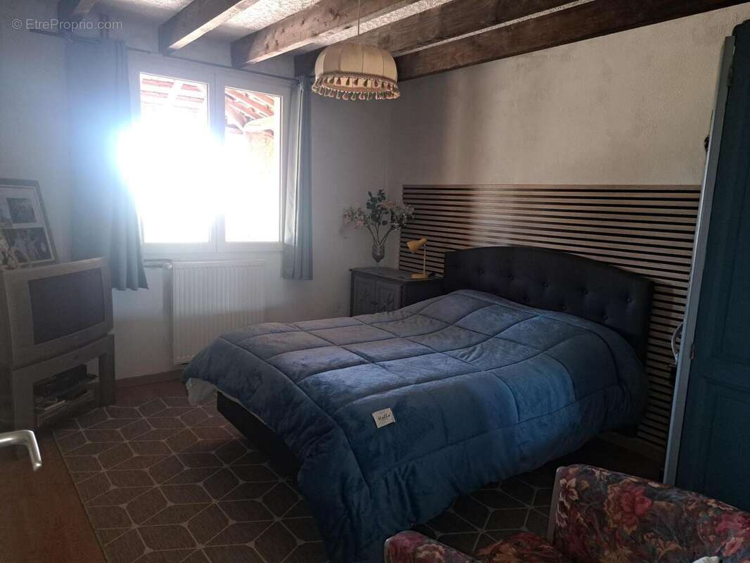 Maison 250 m² à Rancy  - photo 5