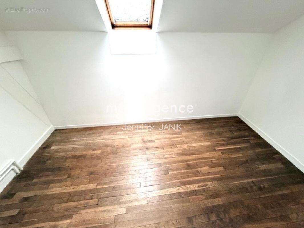 Maison à MAIGNELAY-MONTIGNY