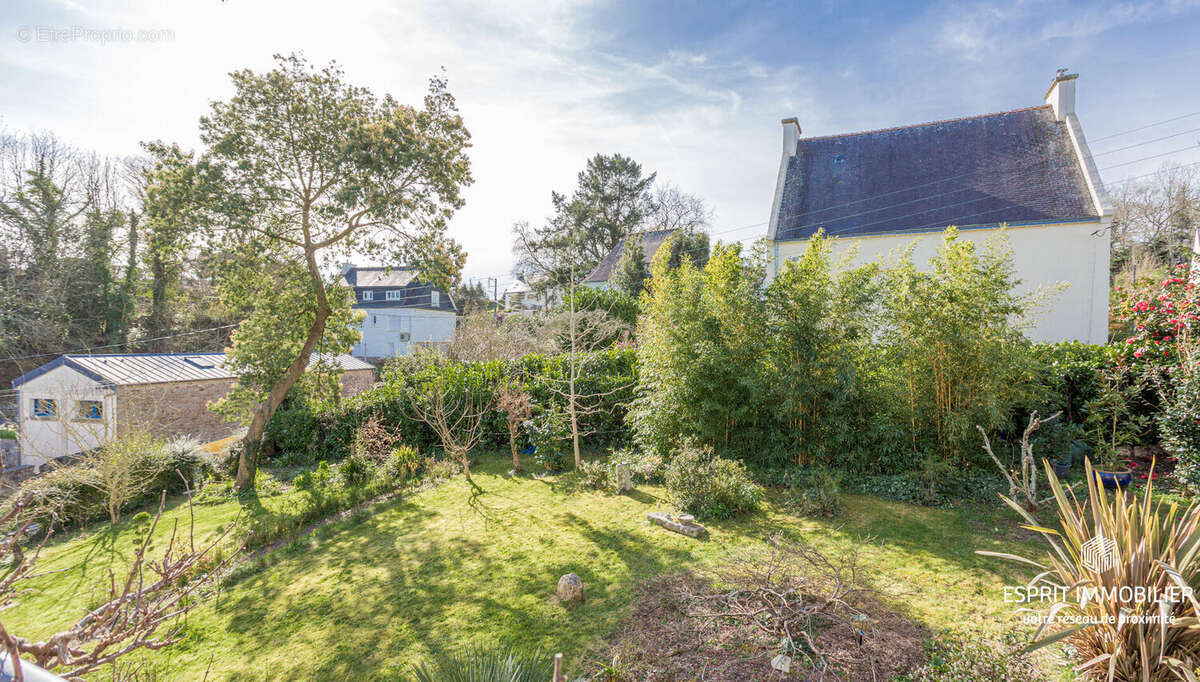 Maison à PONT-AVEN