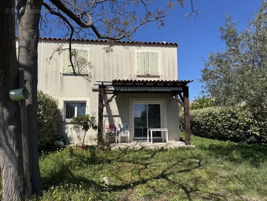 Maison à MONTREDON-DES-CORBIERES