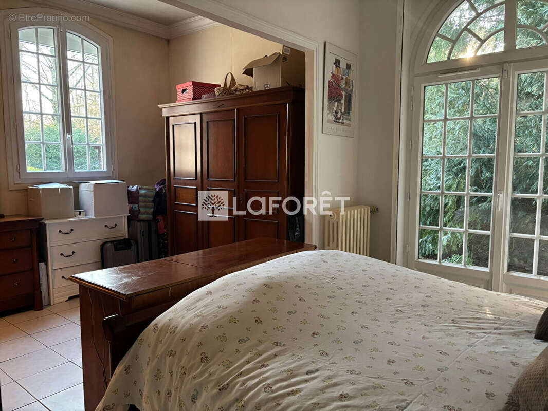 Maison Lamorlaye 6 pièce(s) 164 m2 - photo 8