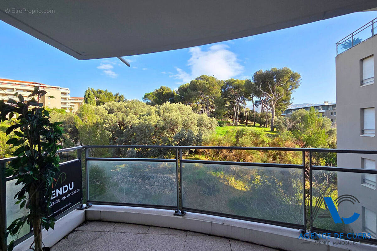 Appartement à MARSEILLE-12E