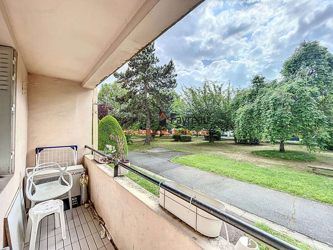 Appartement à THIAIS