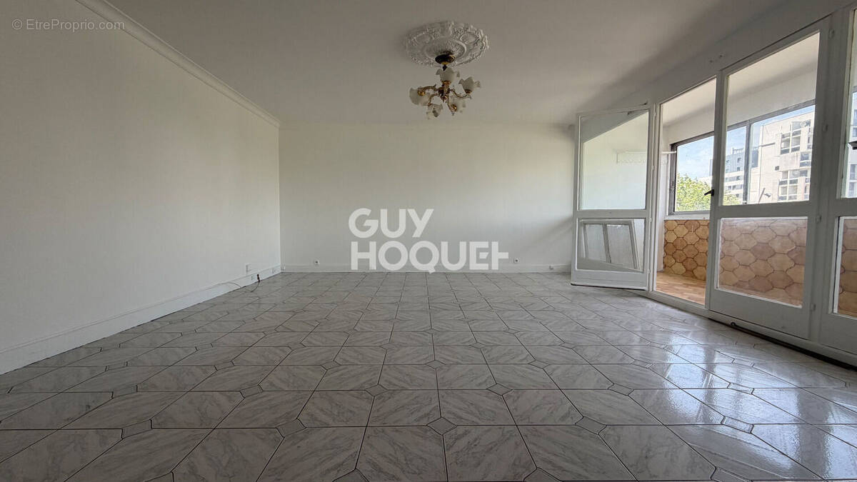 Appartement à GARGES-LES-GONESSE