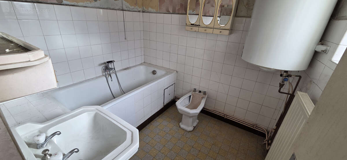 Maison à CORVOL-L'ORGUEILLEUX