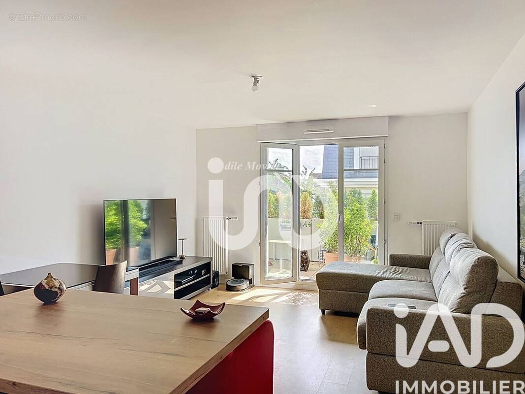 Photo 1 - Appartement à LE PLESSIS-BOUCHARD