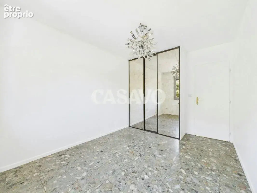 Vente Maison 5 pièces de 134m² - 69130 Écully - photo 10