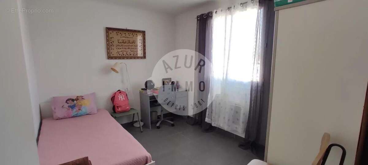 Appartement à SAINT-MAXIMIN-LA-SAINTE-BAUME