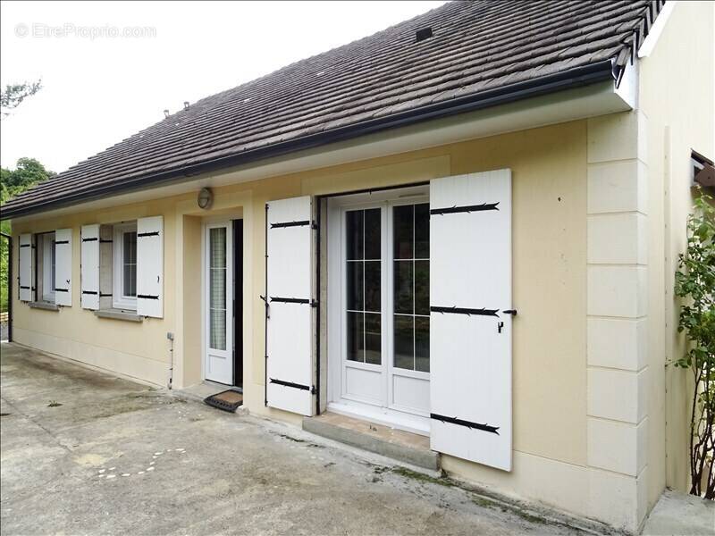 Appartement proche CHAMBLY - photo 1