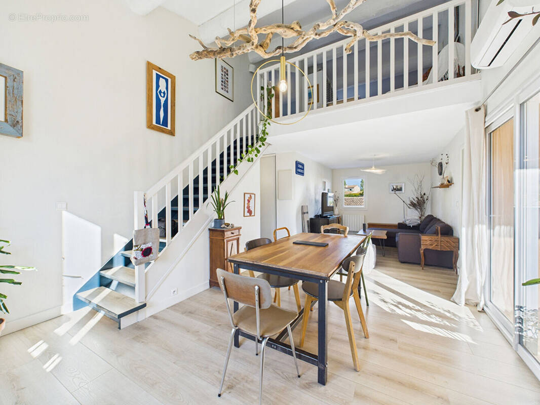 Appartement à SAINT-CANNAT