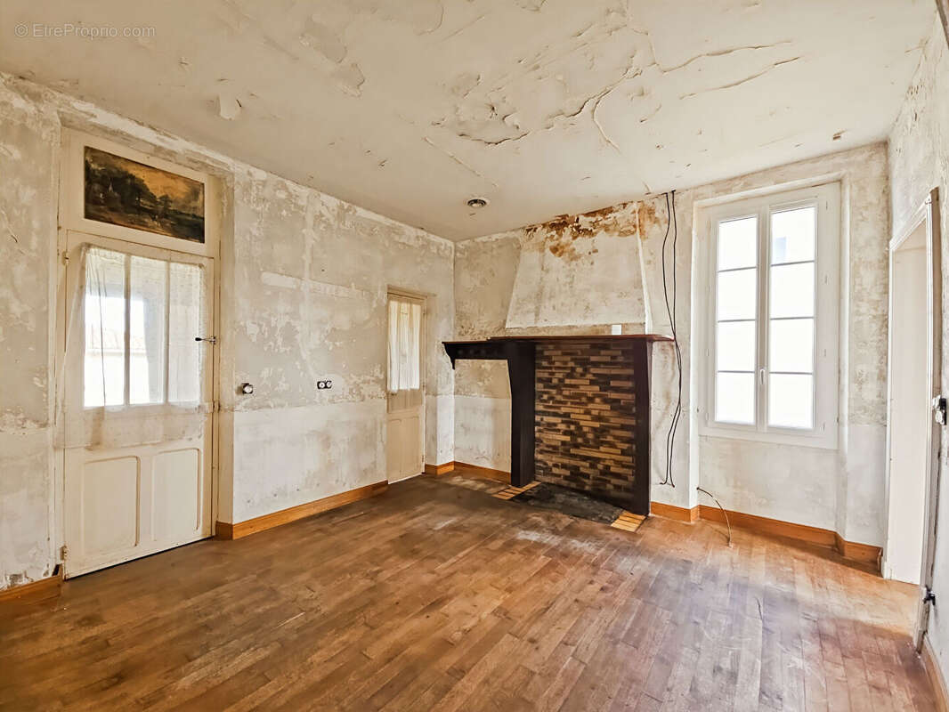 Maison à SAINT-SEVER