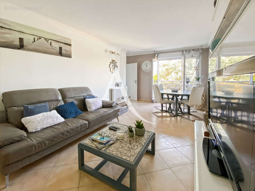 Appartement Bois d'Arcy 4 pièces 3 chambres. - photo 3