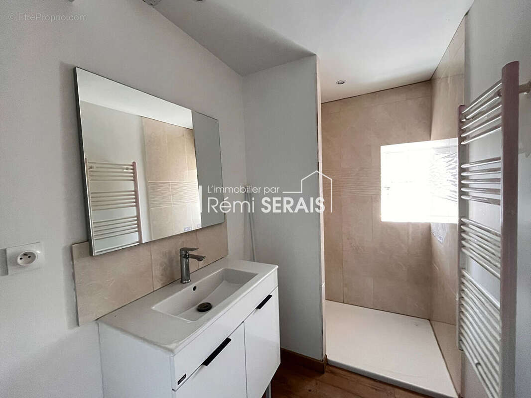 Maison en pierre à vendre - L'immobilier par Rémi Serais - photo 11