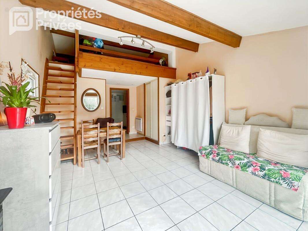 EN EXCLUSIVITÉ - Villa plain-pied 4 faces avec studio indépendant - photo 14