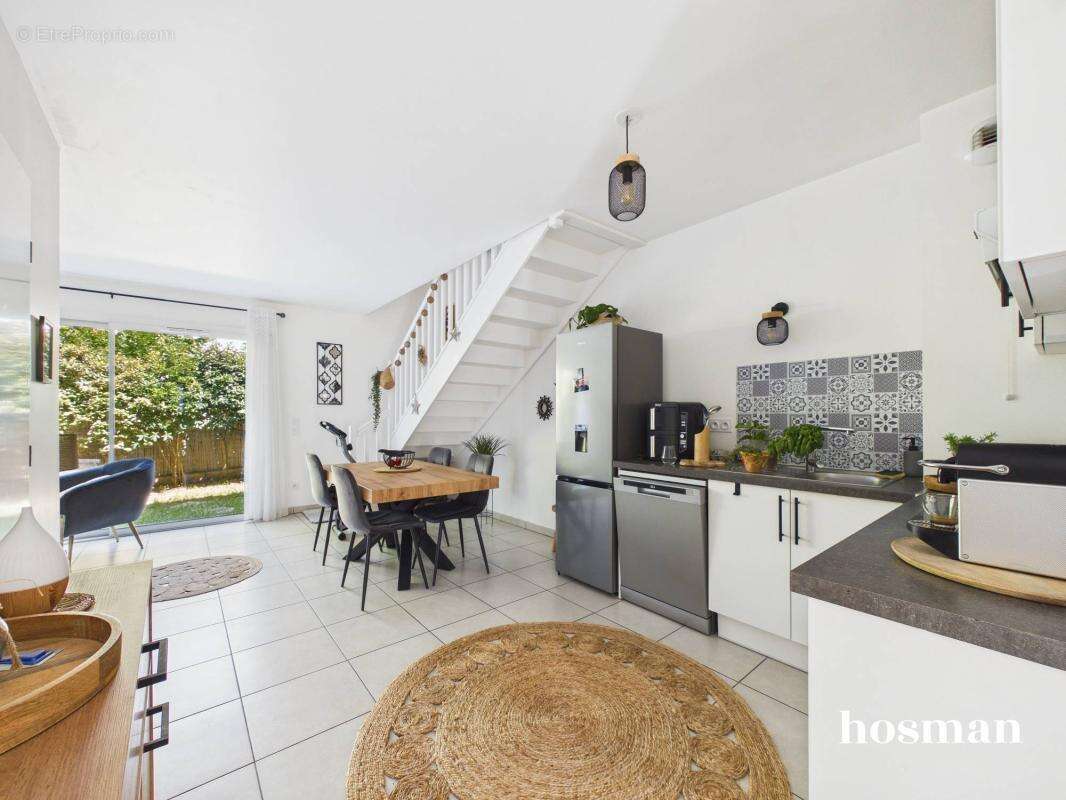 Maison 4 pièces 80 m² - Avec jardin et garage - Avenue Aristide Briand, Mérignac - photo 2