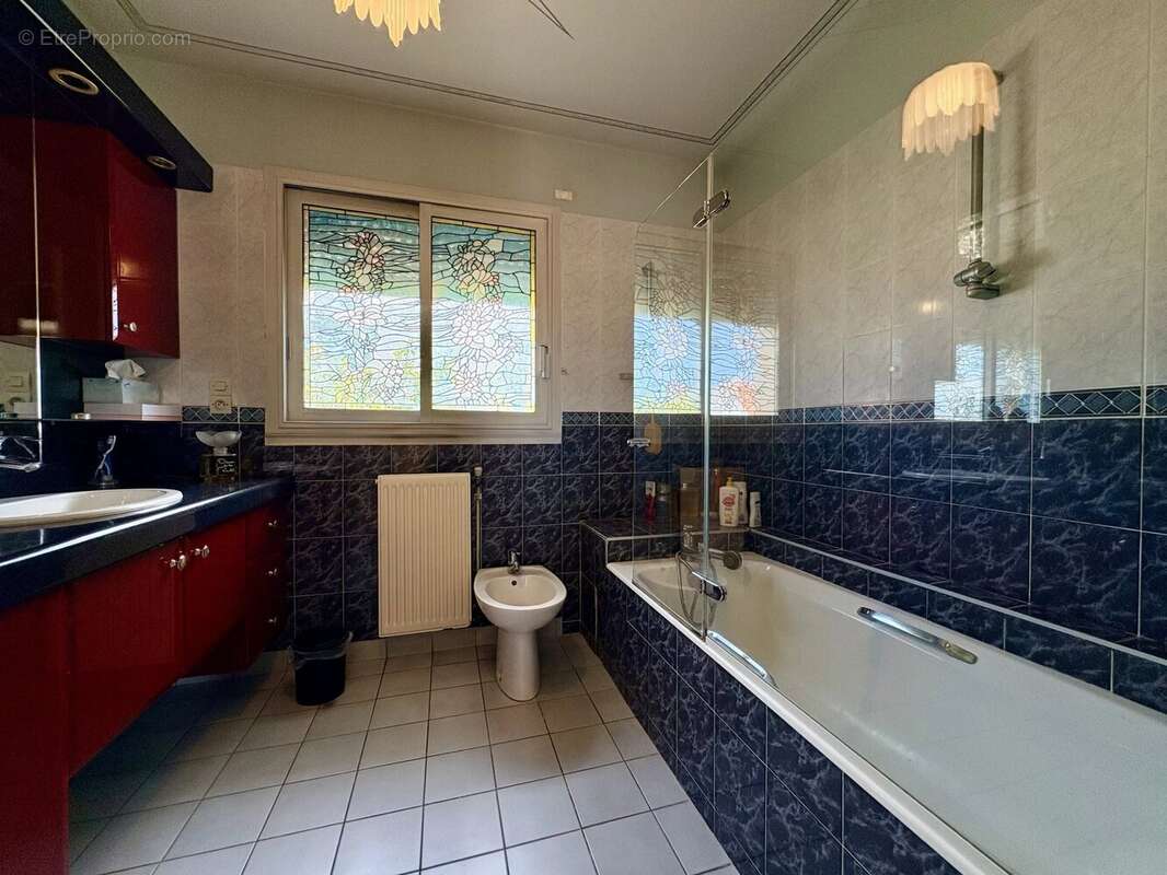 Maison - 6 pièces - photo 13
