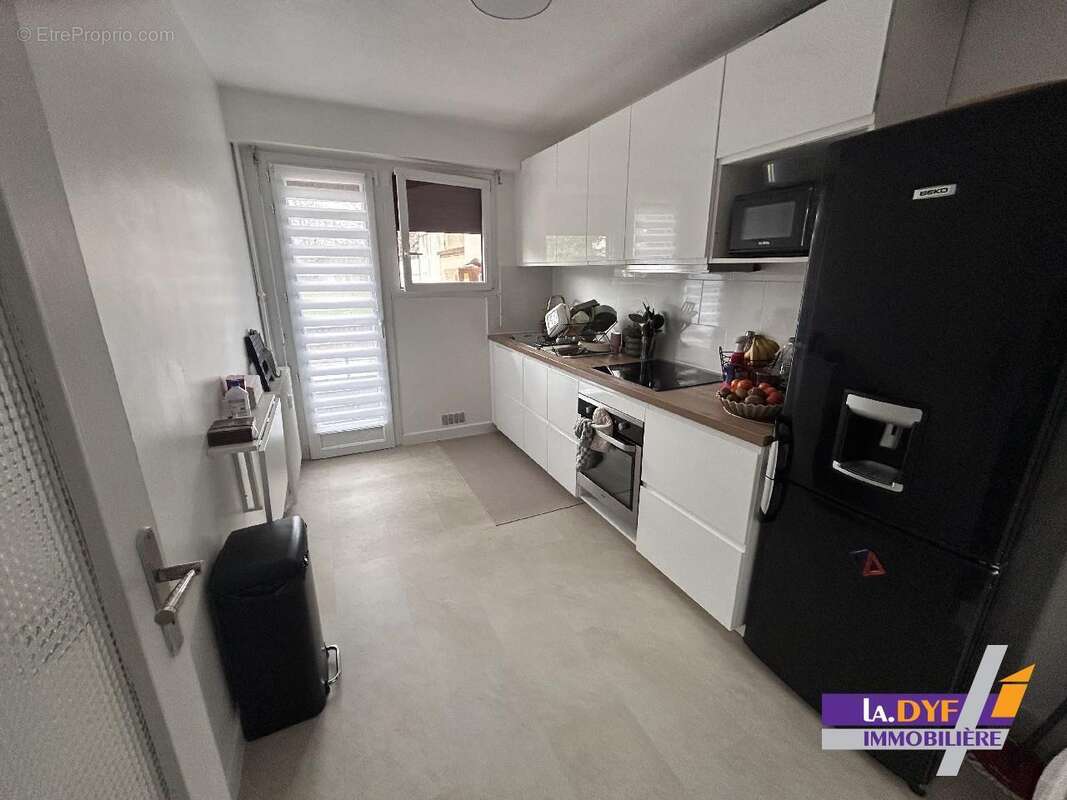 Appartement à LIVRY-GARGAN