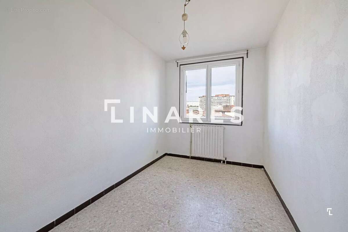 Appartement à MARSEILLE-14E