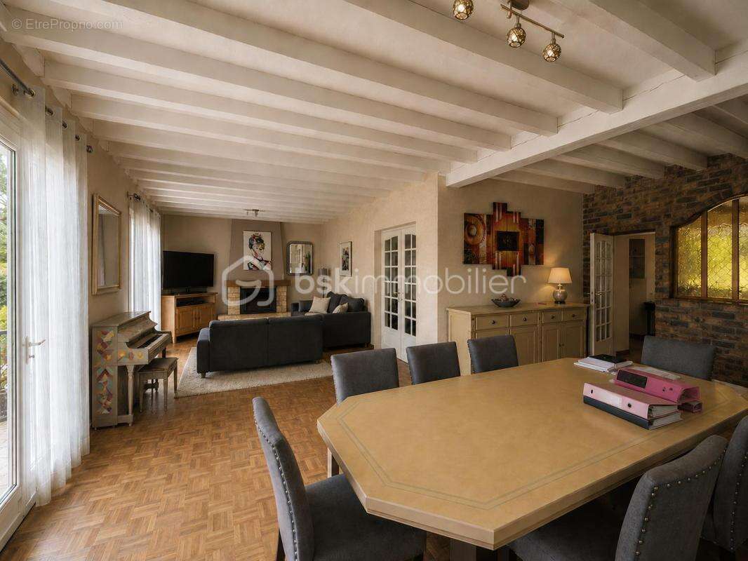 Maison 260 m² à Jablines  - photo 2