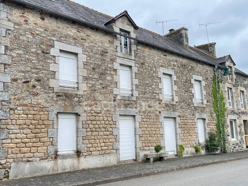 Maison à PLESSALA
