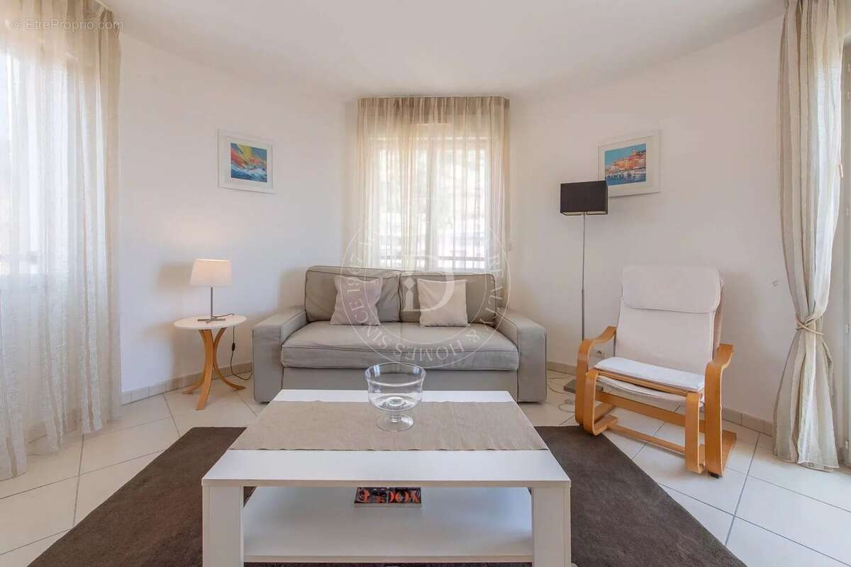 Appartement à BEAULIEU-SUR-MER