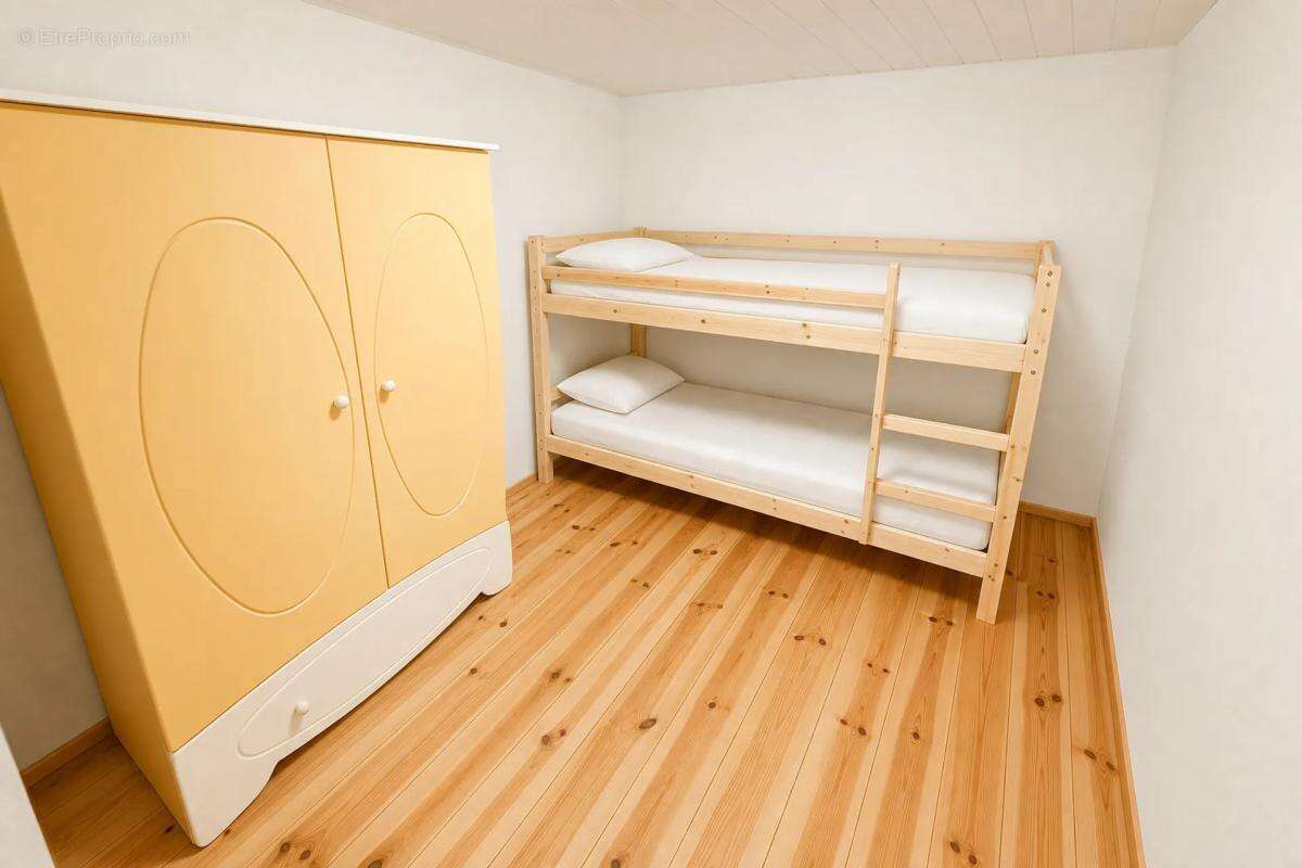 Appartement à AX-LES-THERMES
