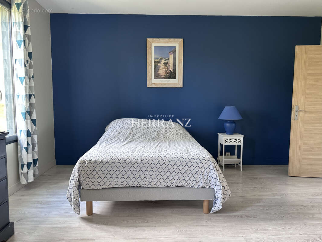 Maison à IZON