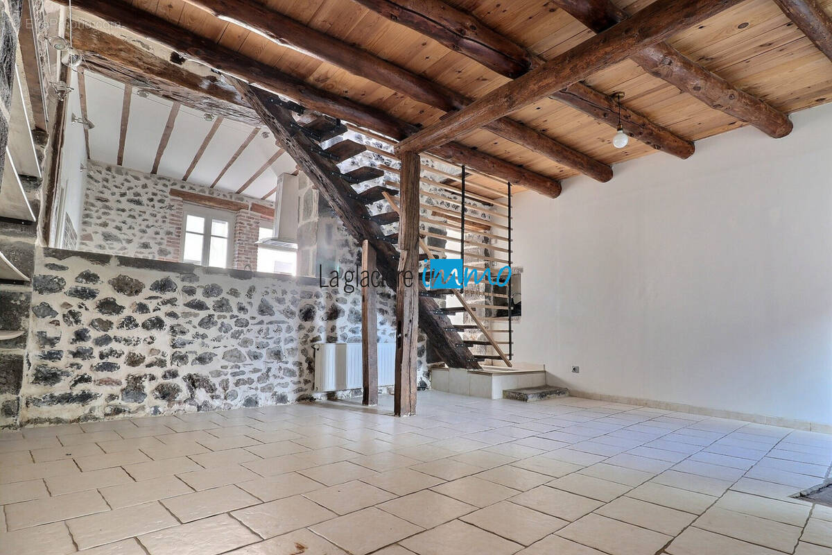 Maison à BEAUMONT