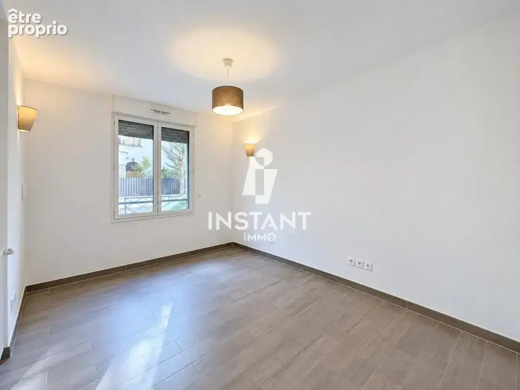 La Varenne - 3 pièces avec jardin et terrasse privatifs - photo 6