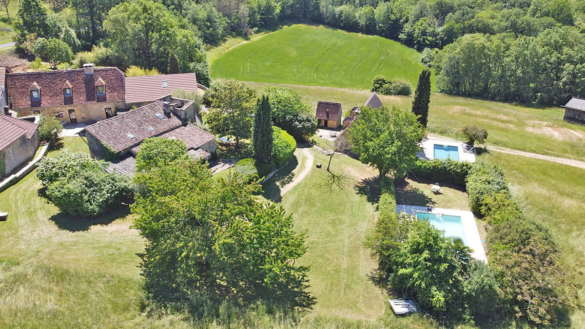 Maison à SAINT-AMAND-DE-COLY