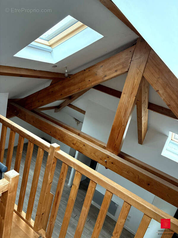 Appartement à SAINT-CLAIR-DE-LA-TOUR