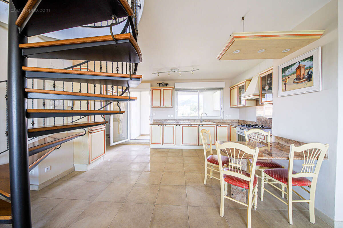 Appartement à PENTA-DI-CASINCA