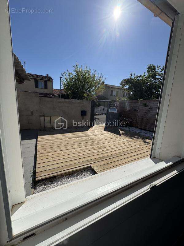 34500 beziers crouzette - villa plain pied 66m2 - 2 faces - rénovée - terrasse avant - jardinet arrière - photo 2