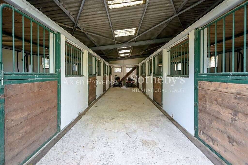 Maison à AIX-EN-PROVENCE
