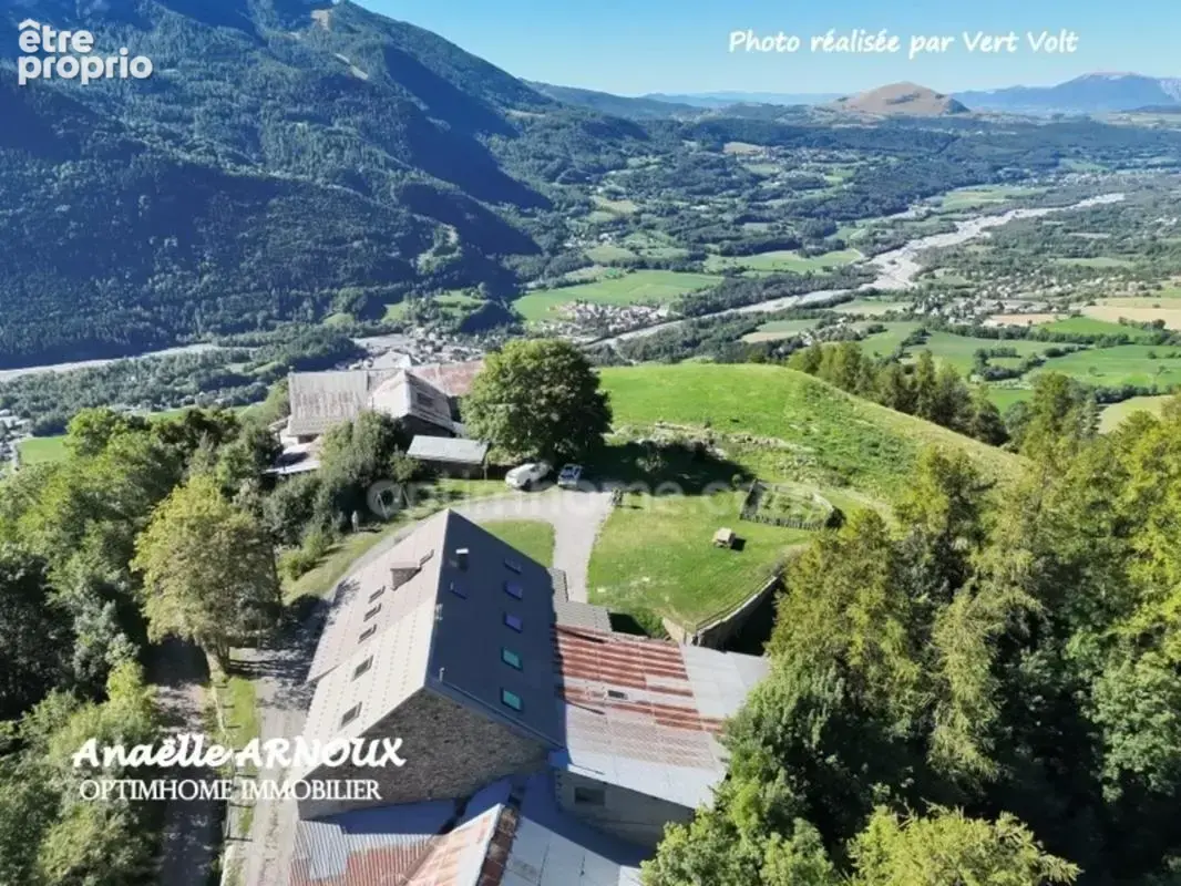 Propriété d'exception au cœur du Champsaur - photo 4