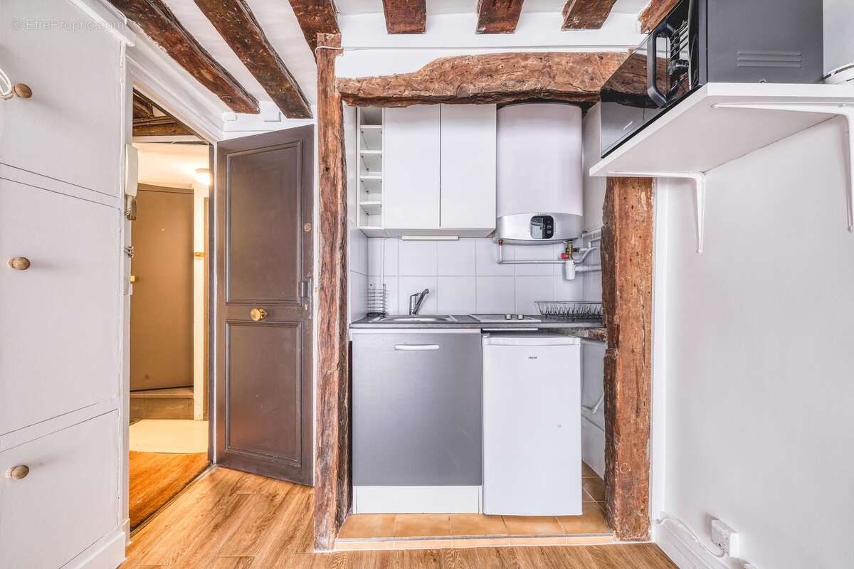 Appartement 16 m² à Paris-7e  - photo 4