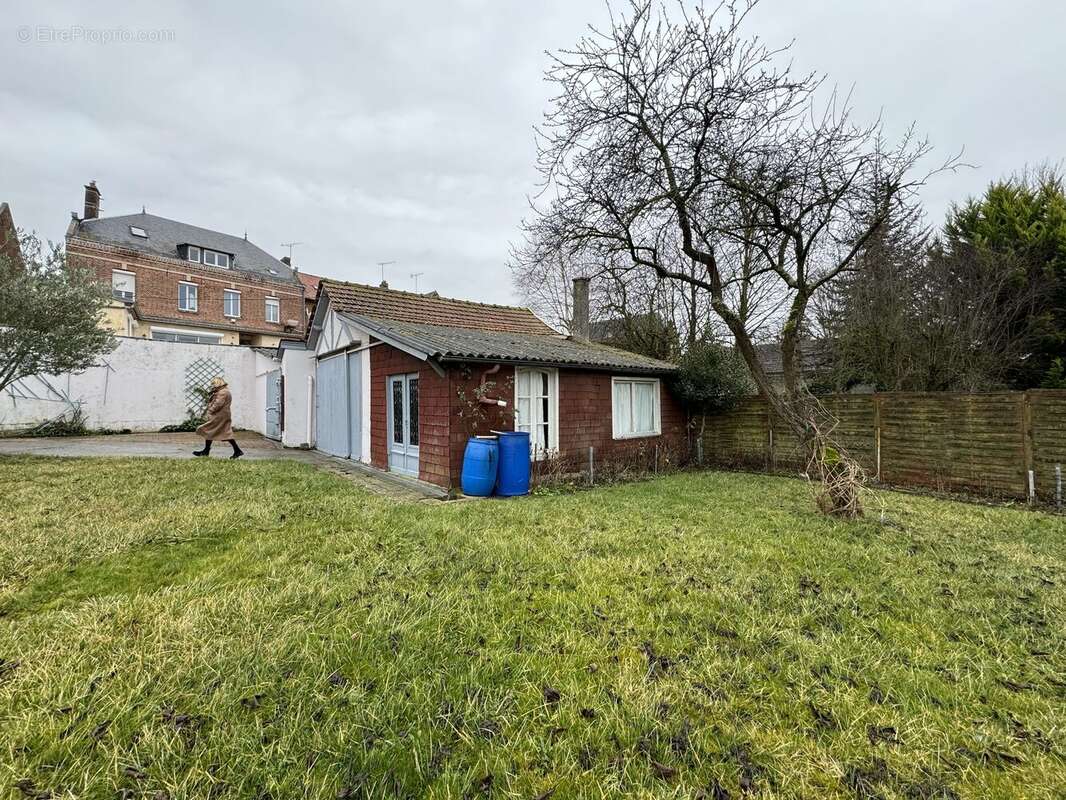 Terrain 440 m² à Moreuil  - photo 6
