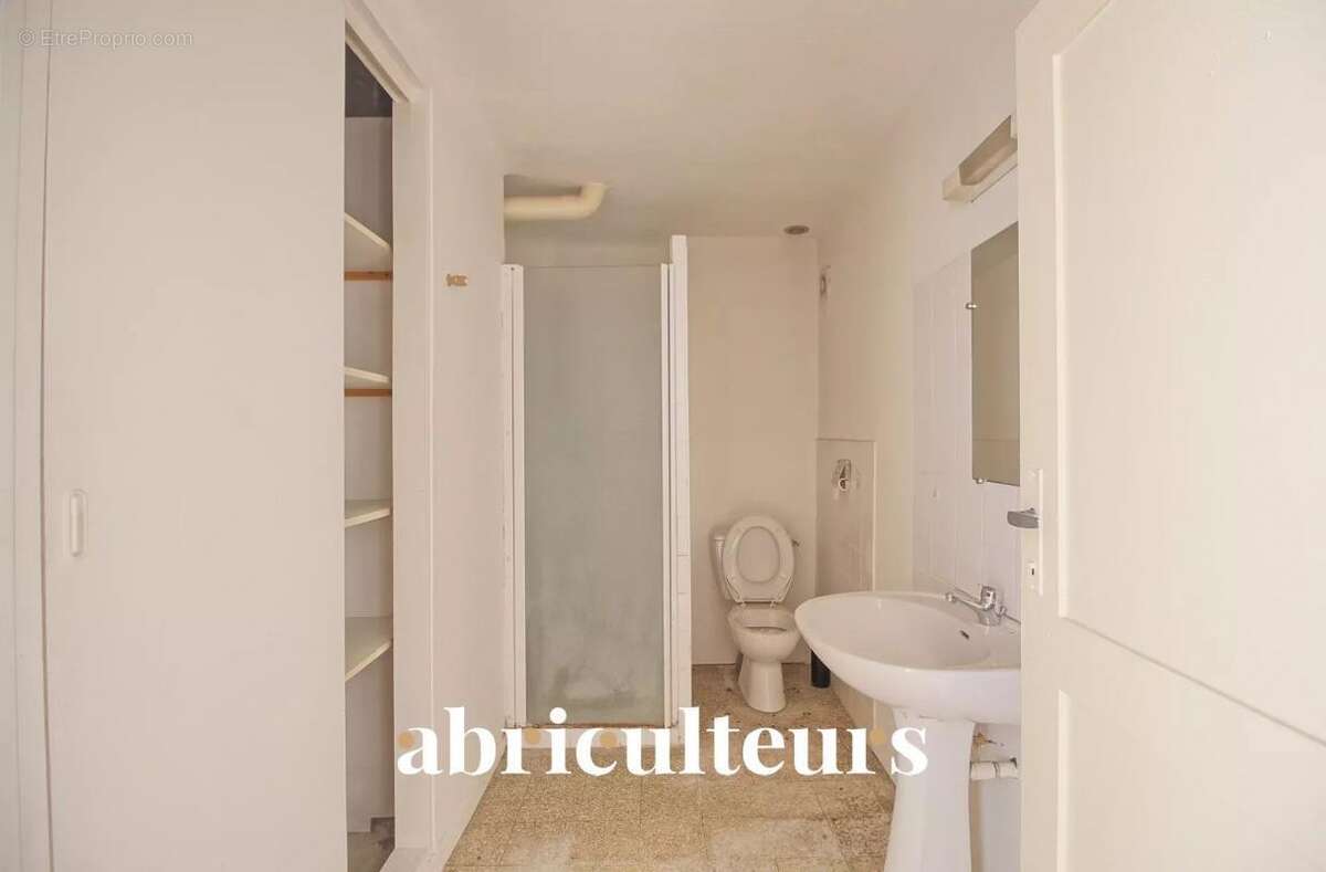 Appartement à ROGNES