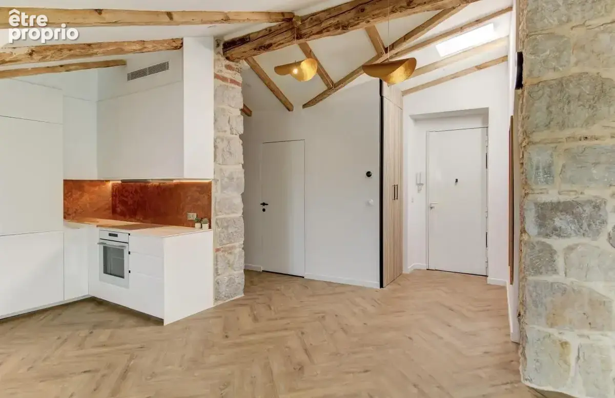 Appartement 3 pièces rénové hypercentre - photo 11