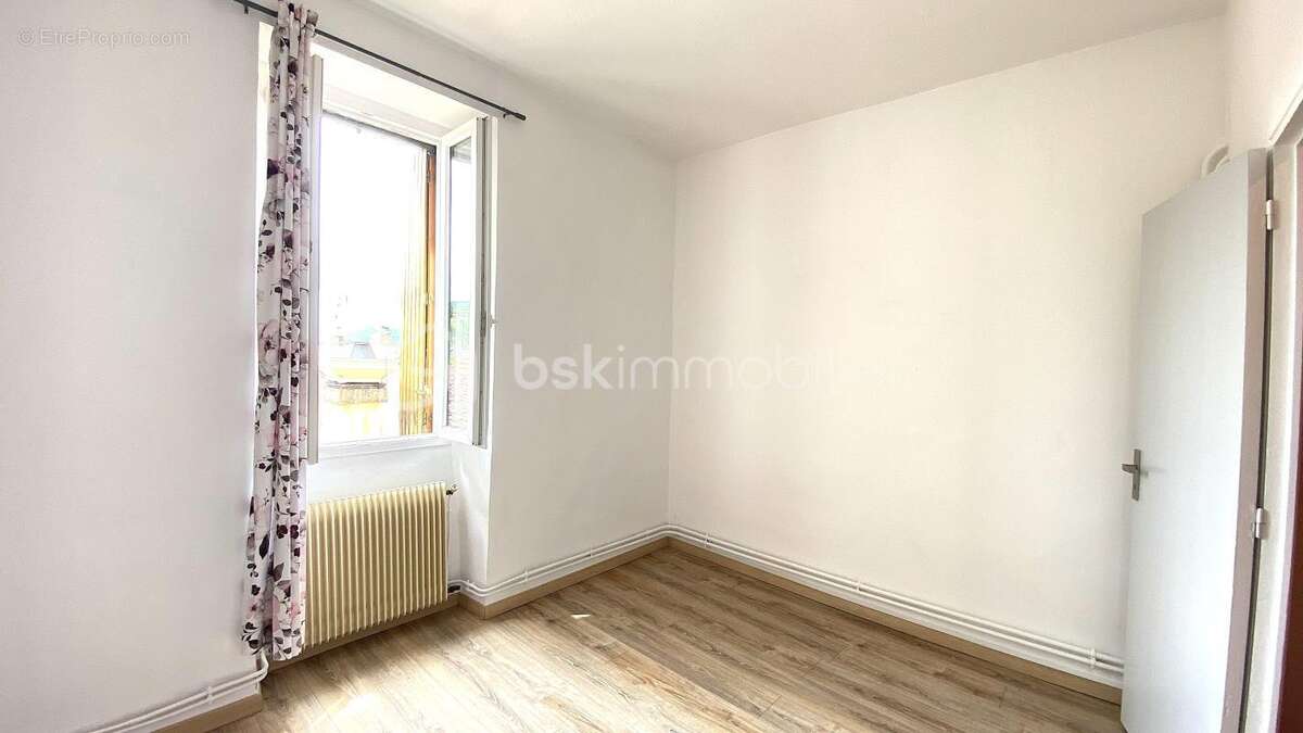 Appartement à SAINT-AFFRIQUE