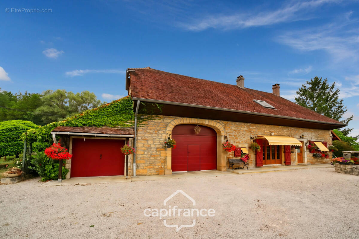 Maison à BEAUFORT