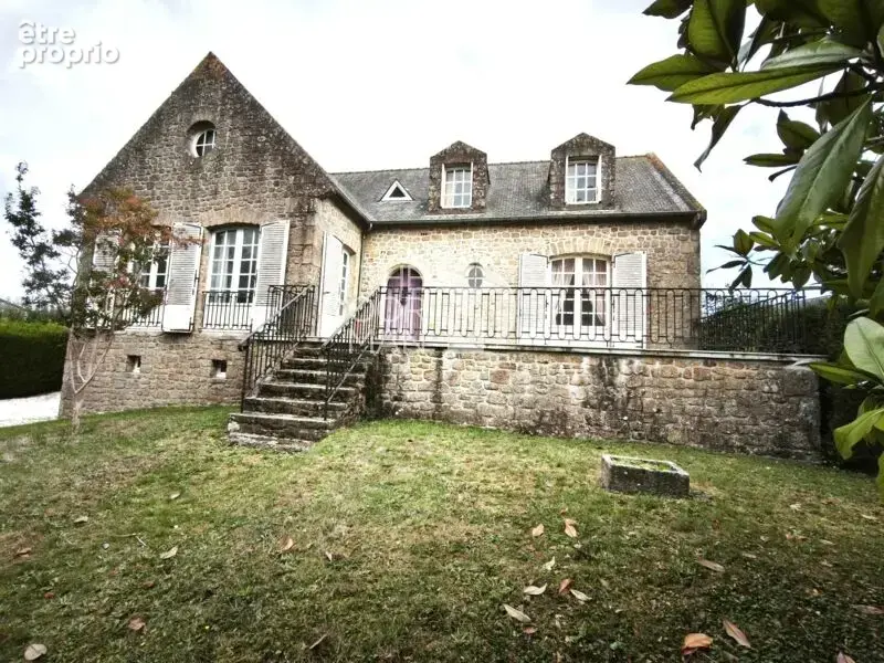 Propriété 53100 - photo 1