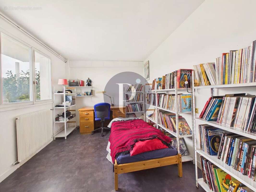 Maison à LE PLESSIS-ROBINSON