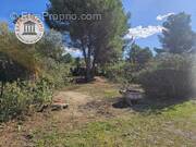 Terrain à ROGNAC
