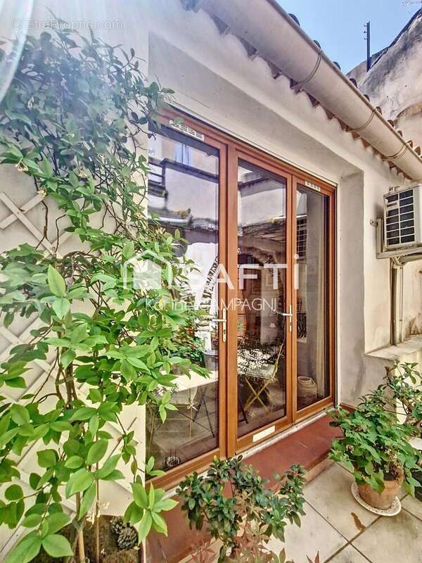 Photo 8 - Appartement à L'ISLE-SUR-LA-SORGUE