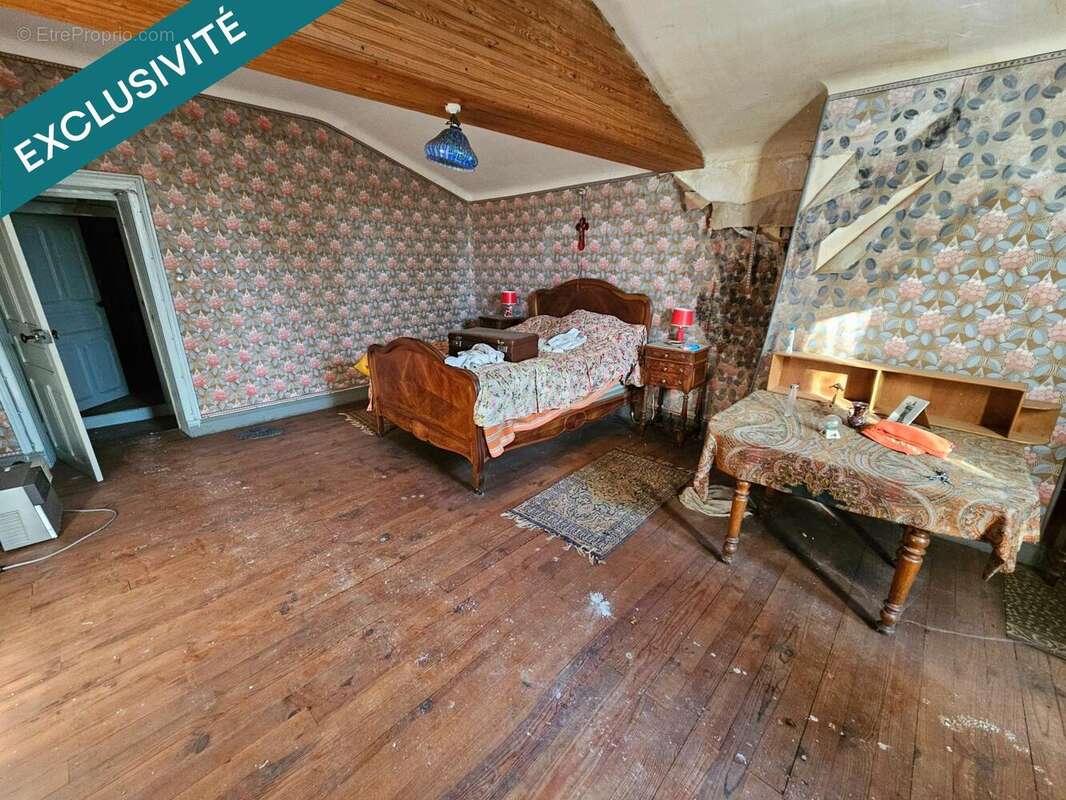 Photo 4 - Maison à ESCUROLLES