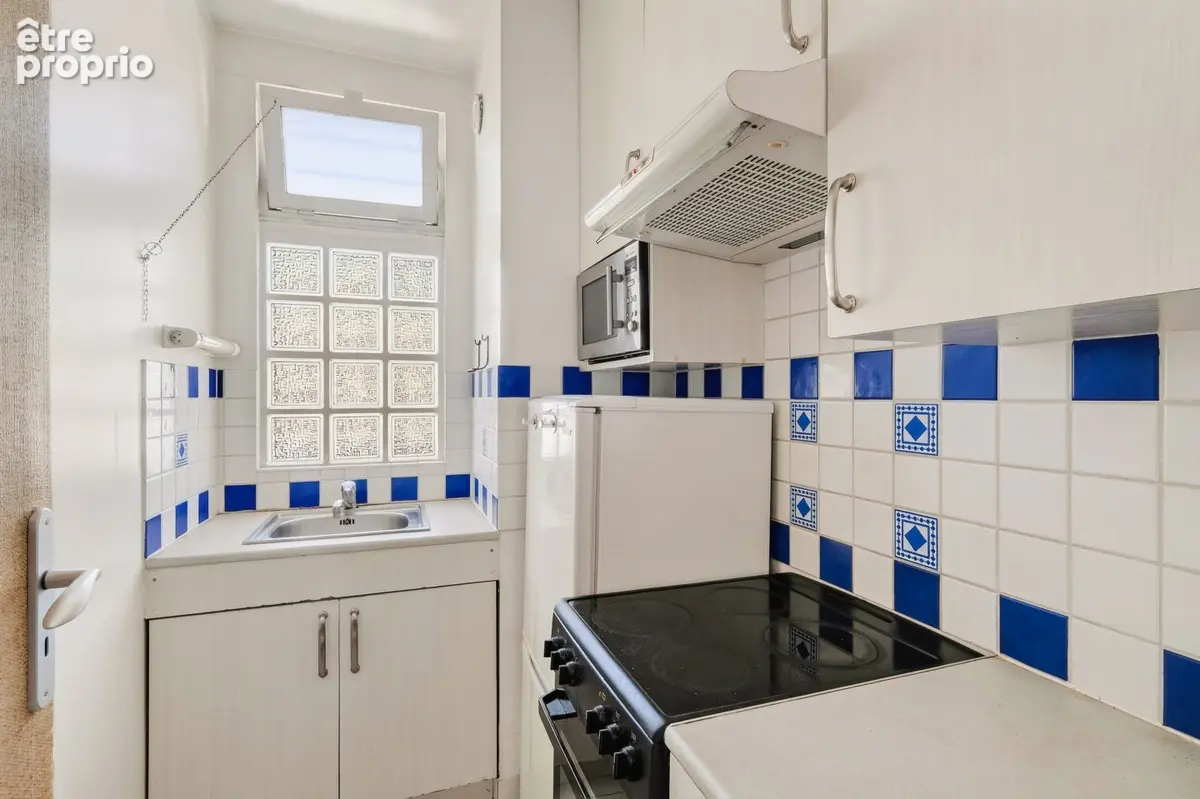 Paris 20, Pelleport/Gambetta : Studio avec balcon - photo 6