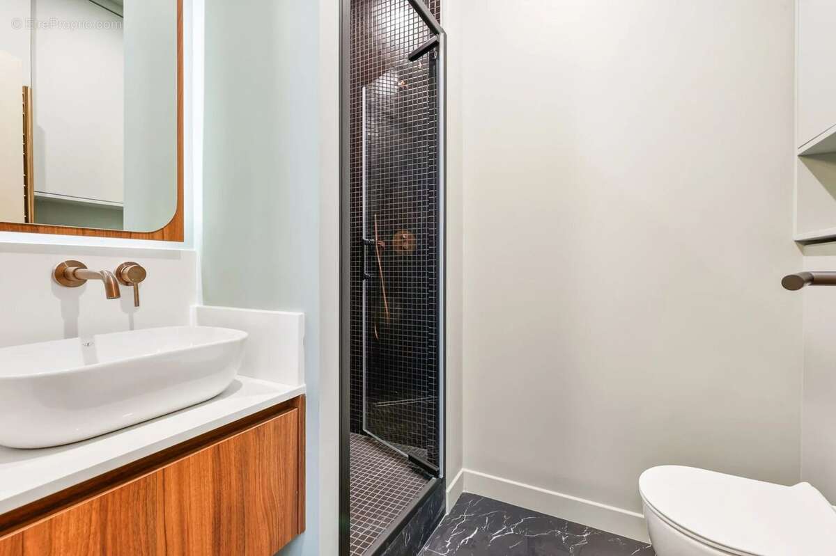 Appartement à PARIS-9E